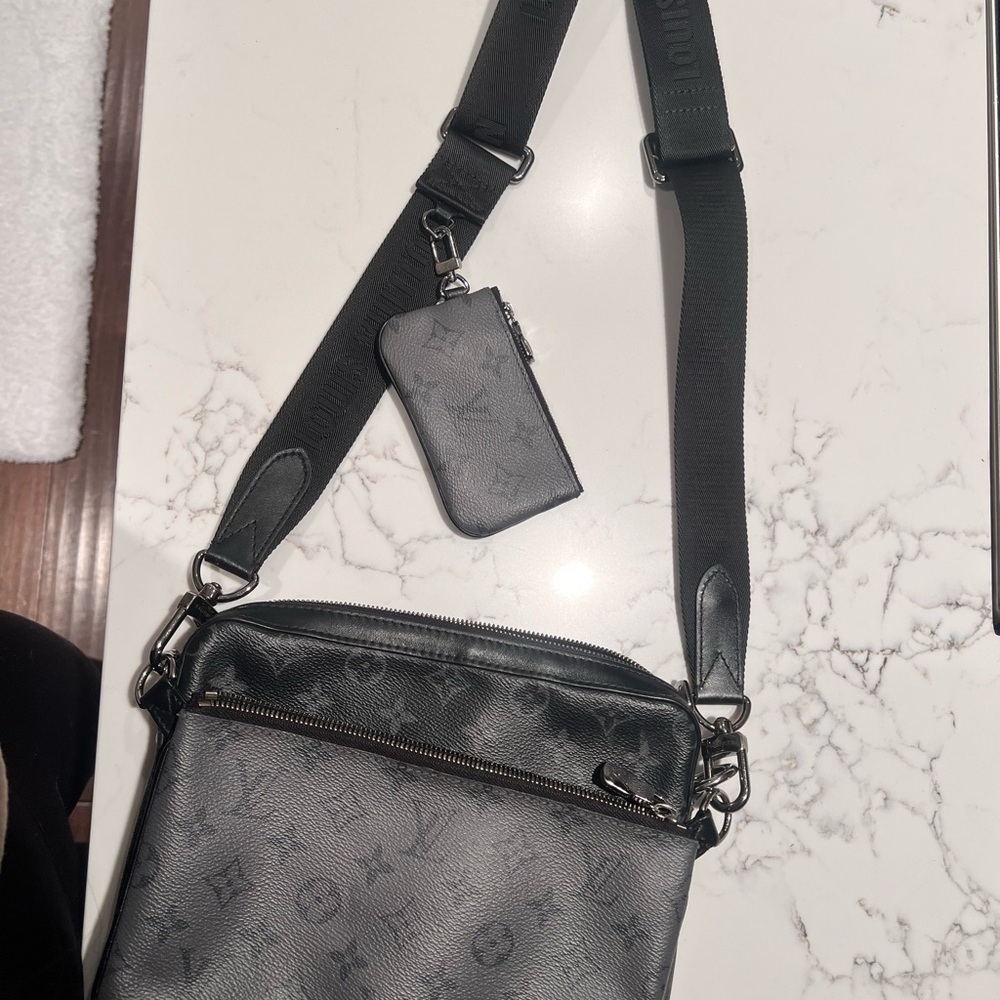 Louis Vuitton Men's Gray Messenger Bag